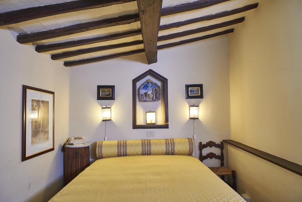 Hotel Residenza D'Epoca Eremo Delle Grazie Monteluco Pokój zdjęcie